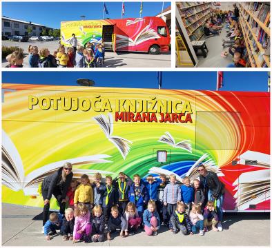 05 BIBLIOBUS